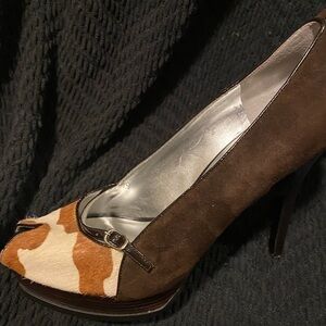 Geuss cow hair heels 10M
